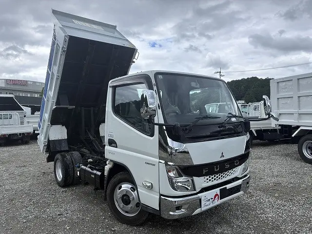 三菱 キャンター 2RG-FBA60(2WD)の写真3