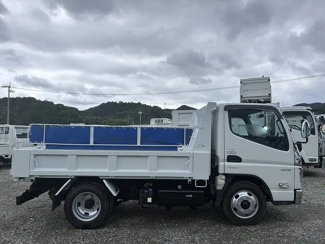 三菱 キャンター 2RG-FBA60(2WD)の写真12