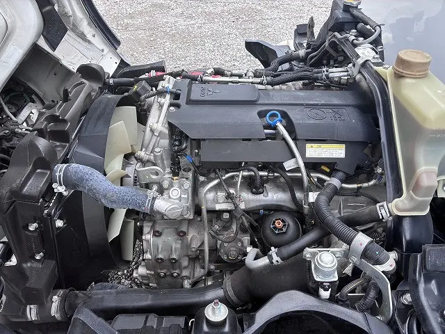 三菱 キャンター 2RG-FBA60(2WD)の写真32