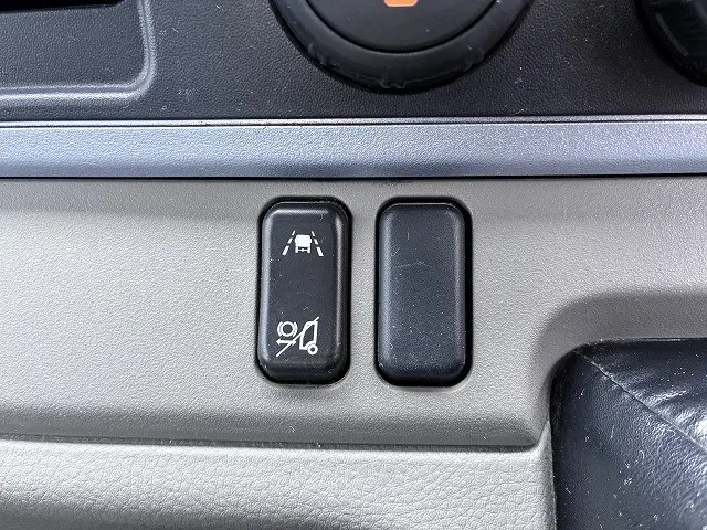 三菱 キャンター 2RG-FBA60(2WD)の写真40