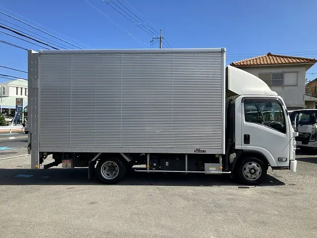 いすゞ エルフ 2RG-NPR88AN(2WD)の写真5