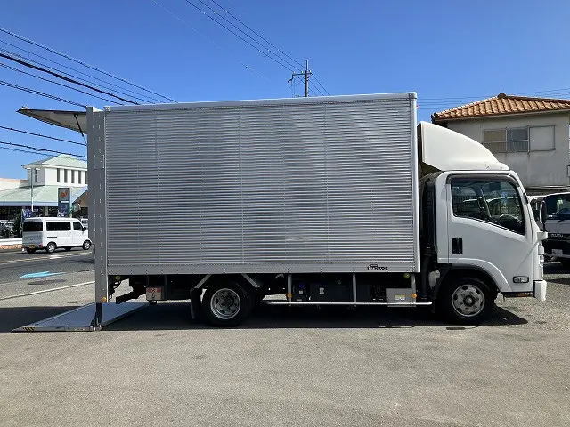 いすゞ エルフ 2RG-NPR88AN(2WD)の写真12