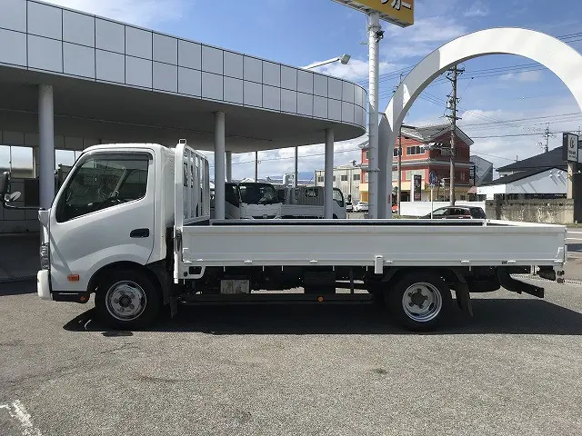 日野 デュトロ TPG-XZU710M(2WD)の写真4