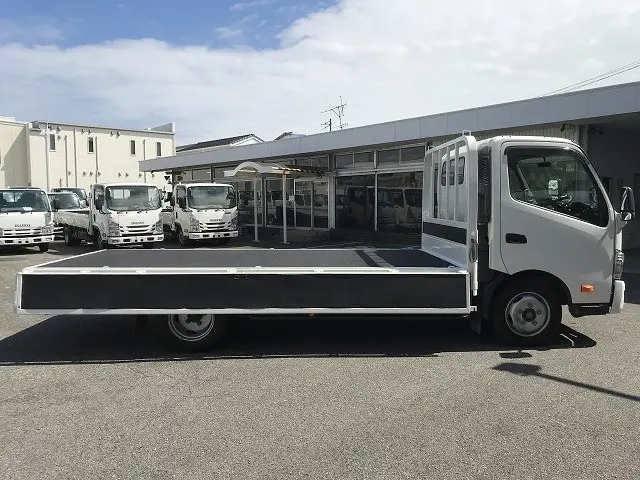 日野 デュトロ TPG-XZU710M(2WD)の写真12
