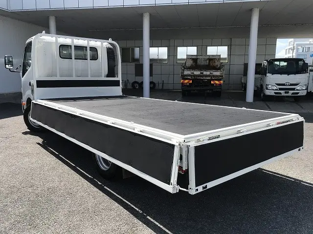 日野 デュトロ TPG-XZU710M(2WD)の写真13
