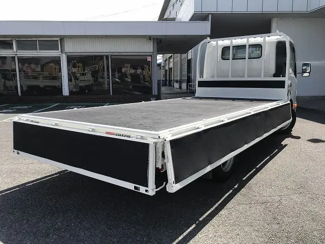 日野 デュトロ TPG-XZU710M(2WD)の写真15