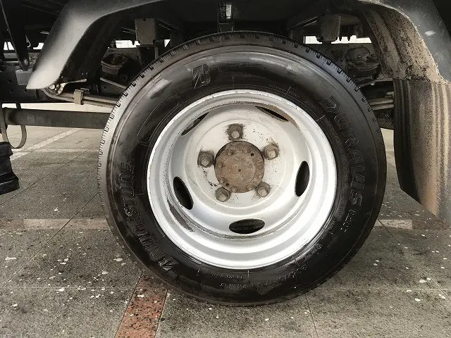 日野 デュトロ TPG-XZU710M(2WD)の写真30
