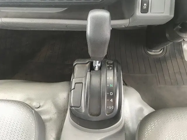 日野 デュトロ TPG-XZU710M(2WD)の写真38