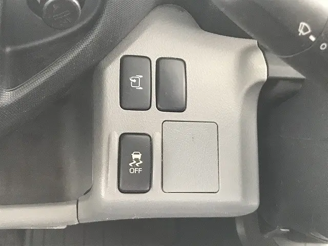 日野 デュトロ TPG-XZU710M(2WD)の写真39