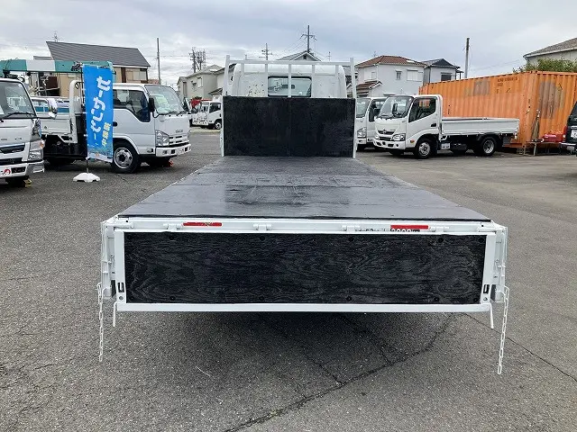 三菱 キャンター TPG-FEA50(2WD)の写真14