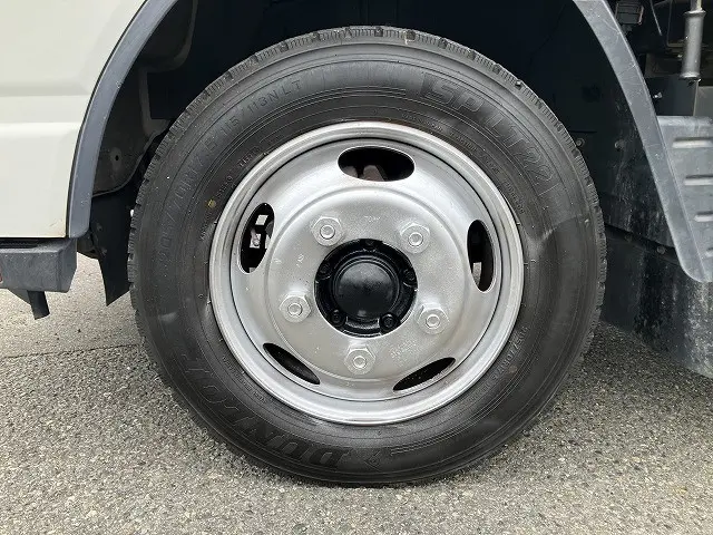 三菱 キャンター TPG-FEA50(2WD)の写真23