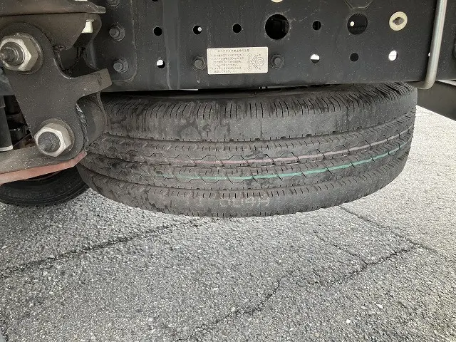 三菱 キャンター TPG-FEA50(2WD)の写真31