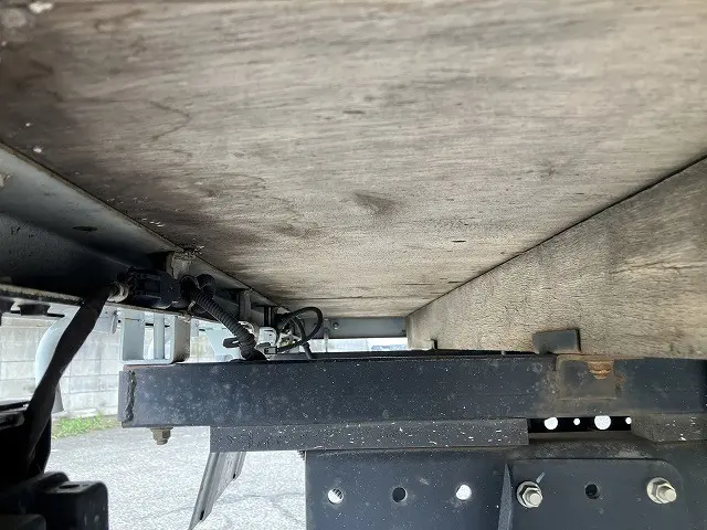 三菱 キャンター TPG-FEA50(2WD)の写真35