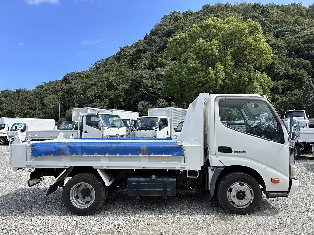 日野 デュトロ TKG-XZC610T(2WD)の写真12