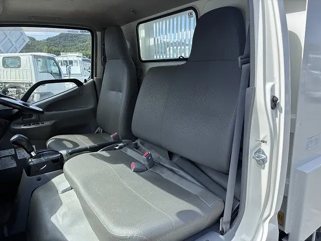日野 デュトロ TKG-XZC610T(2WD)の写真33