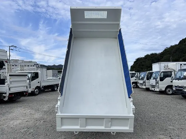 いすゞ エルフ TKG-NKR85AN(2WD)の写真7
