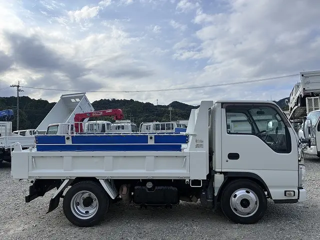 いすゞ エルフ TKG-NKR85AN(2WD)の写真12