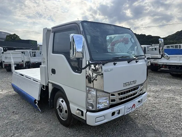 いすゞ エルフ TKG-NKR85AN(2WD)の写真17