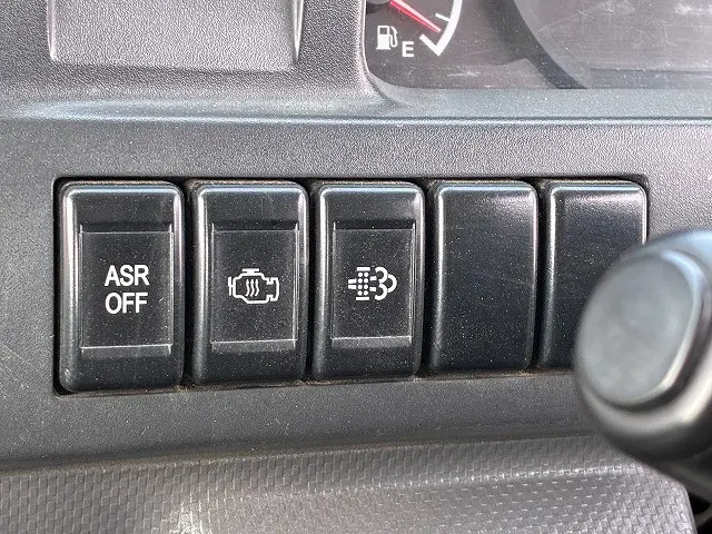 いすゞ エルフ TKG-NKR85AN(2WD)の写真39