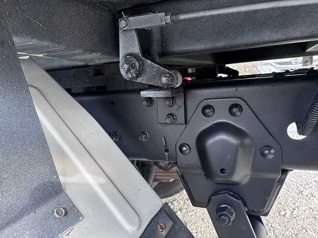 いすゞ エルフ TKG-NKR85AN(2WD)の写真47