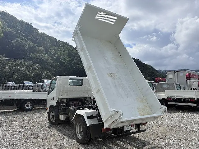 日野 デュトロ TKG-XZU610T(2WD)の写真6