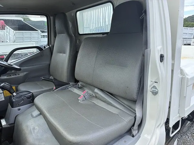 日野 デュトロ TKG-XZU610T(2WD)の写真31