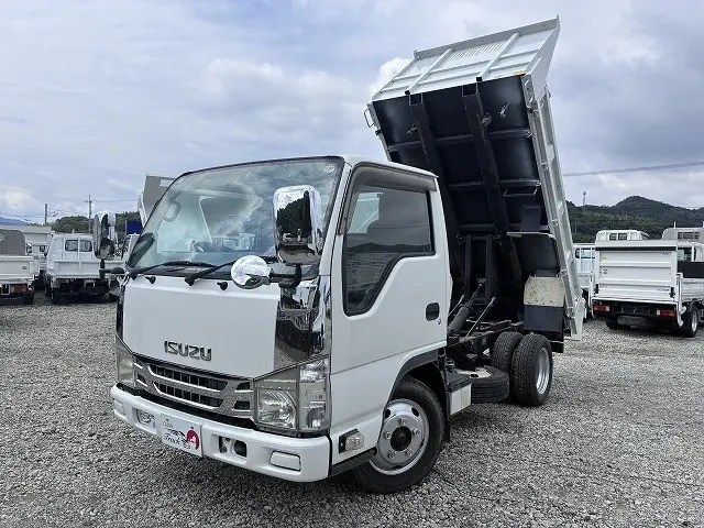 いすゞ エルフ TKG-NJR85AN(2WD)の写真1
