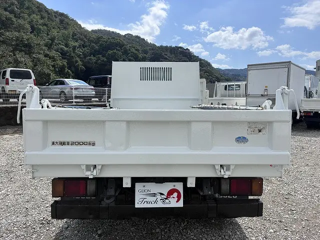 いすゞ エルフ TKG-NJR85AN(2WD)の写真14