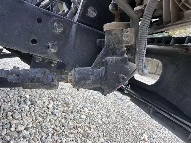 いすゞ エルフ TKG-NJR85AN(2WD)の写真35