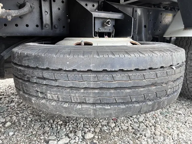 いすゞ エルフ TKG-NJR85AN(2WD)の写真43