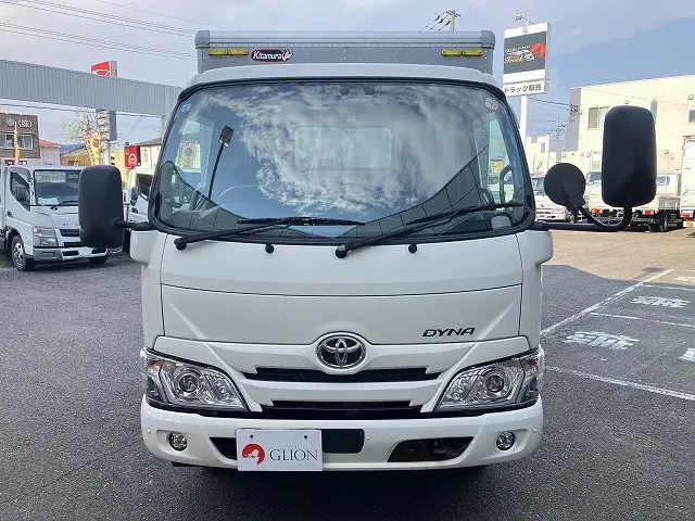 トヨタ ダイナ 2RG-XZU605(2WD)の写真2
