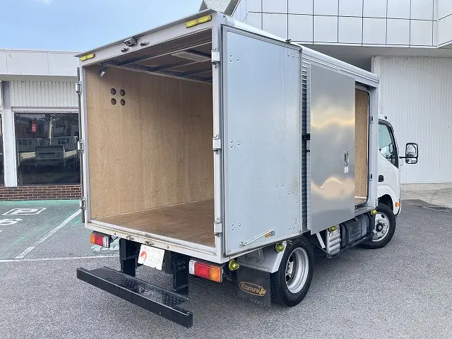 トヨタ ダイナ 2RG-XZU605(2WD)の写真15