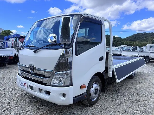 トヨタ ダイナ 2RG-XZU712(2WD)の写真9