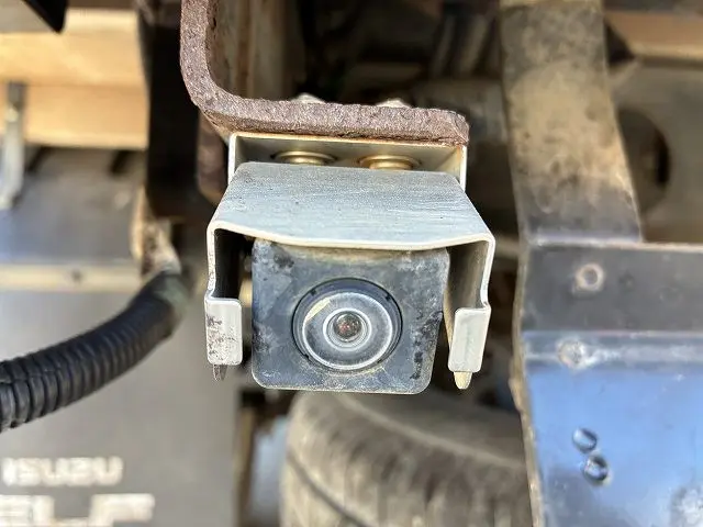 いすゞ エルフ 2RG-NHR88A(2WD)の写真12
