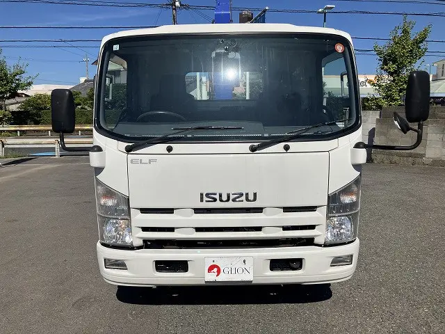 いすゞ エルフ TDG-NPS85AR(4WD)の写真2