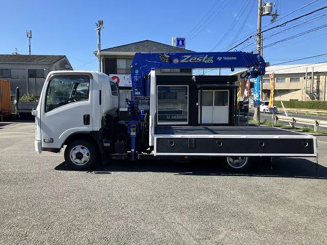 いすゞ エルフ TDG-NPS85AR(4WD)の写真11