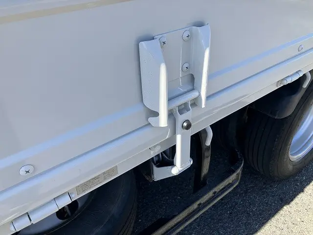 いすゞ エルフ TDG-NPS85AR(4WD)の写真19