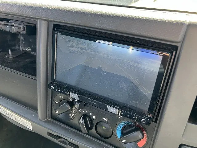 いすゞ エルフ TDG-NPS85AR(4WD)の写真32