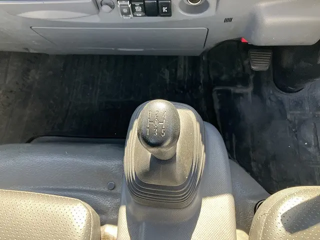 いすゞ エルフ TDG-NPS85AR(4WD)の写真34