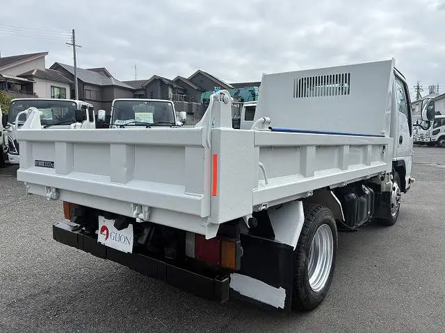 いすゞ エルフ TPG-NJR85AD(2WD)の写真15
