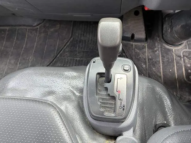 いすゞ エルフ TPG-NJR85AD(2WD)の写真47