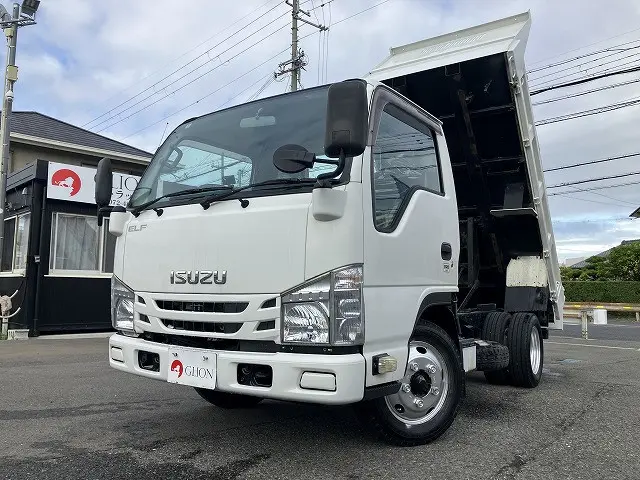 いすゞ エルフ TPG-NJR85AD(2WD)の写真1