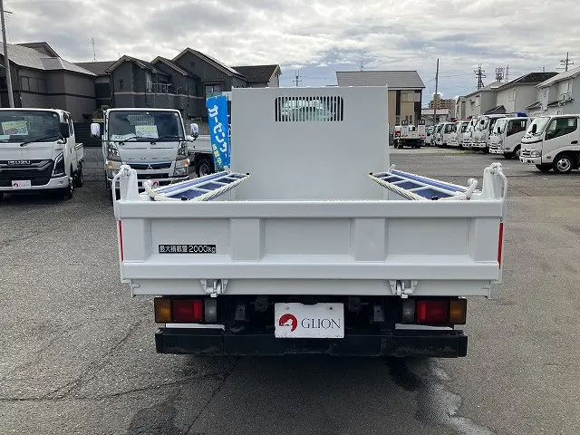 いすゞ エルフ TPG-NJR85AD(2WD)の写真14