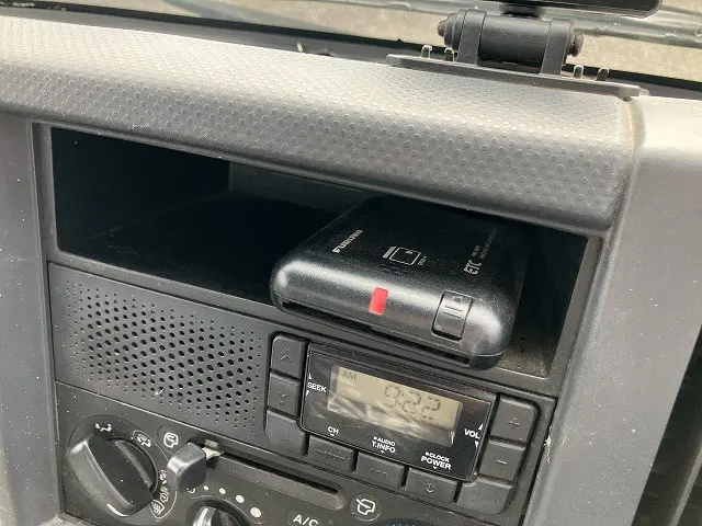 いすゞ エルフ TPG-NJR85AD(2WD)の写真39