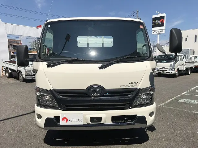トヨタ トヨエース TKG-XZU775(4WD)の写真2