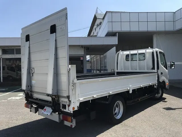トヨタ トヨエース TKG-XZU775(4WD)の写真6