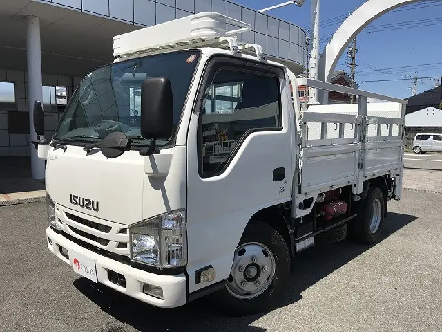 いすゞ エルフ 2RG-NKR88A(2WD)の写真1