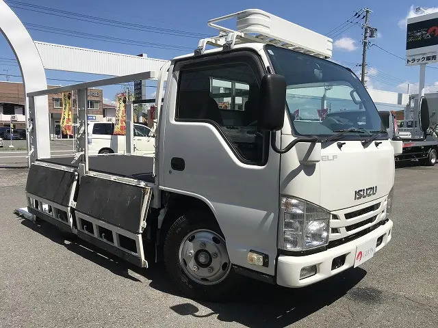 いすゞ エルフ 2RG-NKR88A(2WD)の写真10