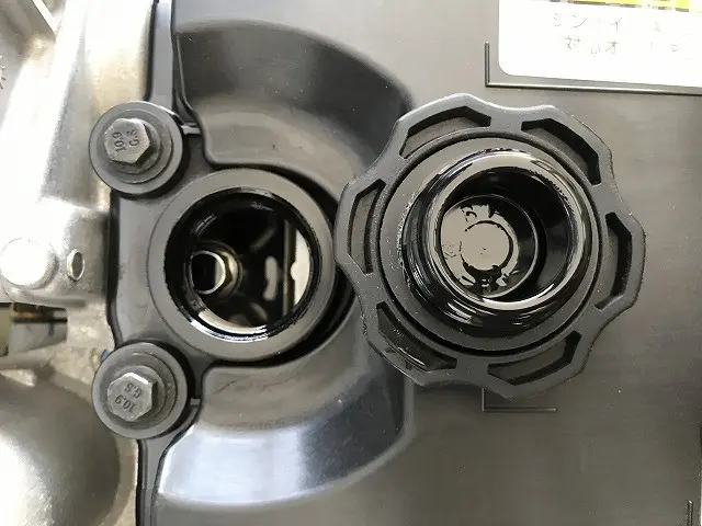いすゞ エルフ 2RG-NKR88A(2WD)の写真24