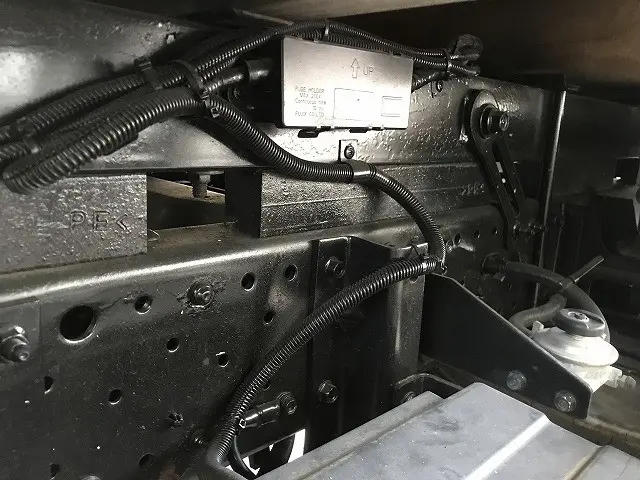 いすゞ エルフ 2RG-NKR88A(2WD)の写真31